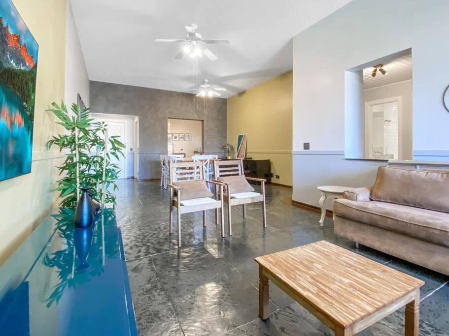 瓜鲁雅Balcony Barbecue Swimming Pool 4 Bdrm Ac公寓 外观 照片
